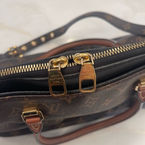 LOUIS VUITTON Pallas MM Monogram Handbag - Picture 10 of 13